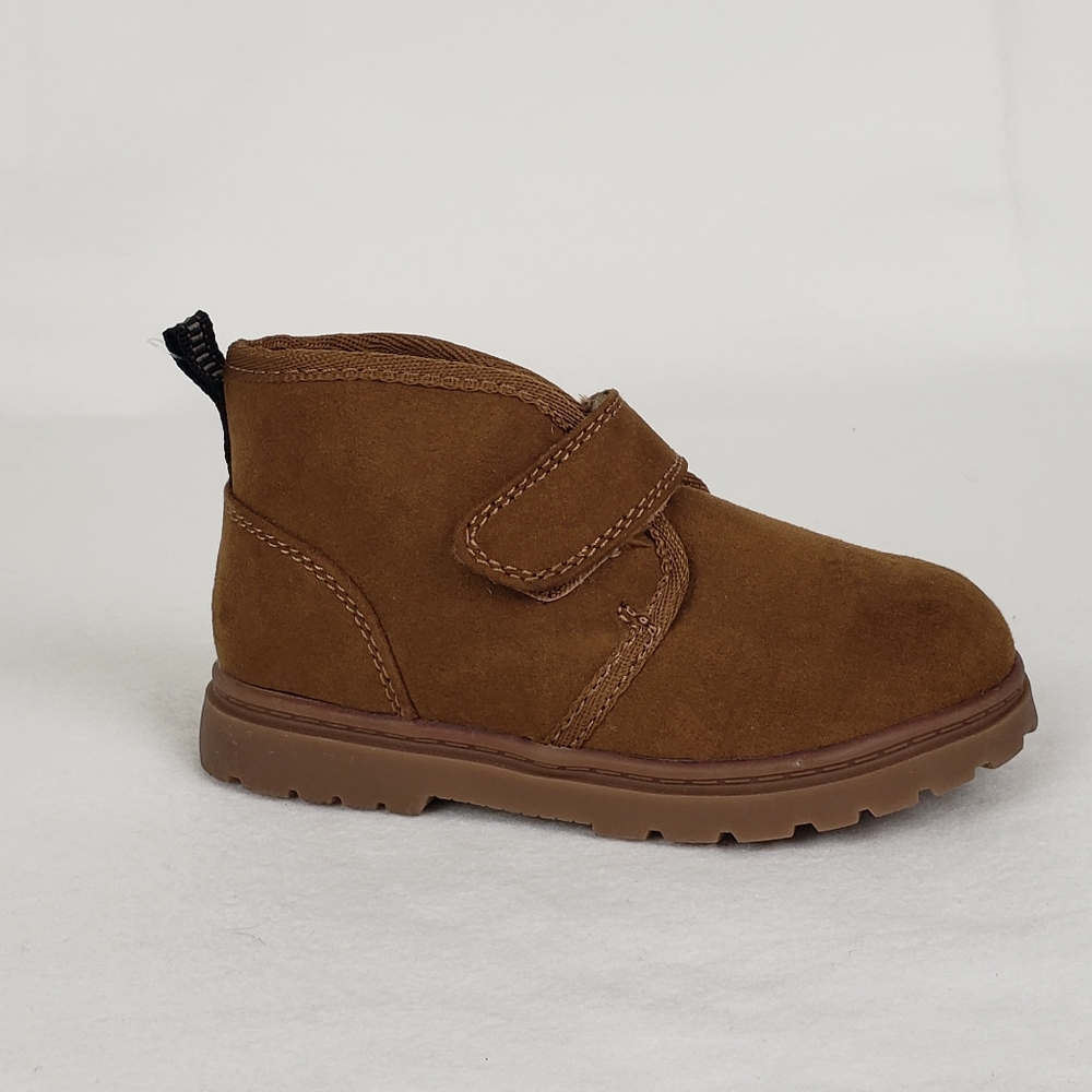 Cat & Jack Brown Kids Size 7 Suede Boot!